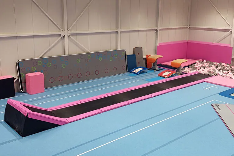 Curve Trampoline Track
