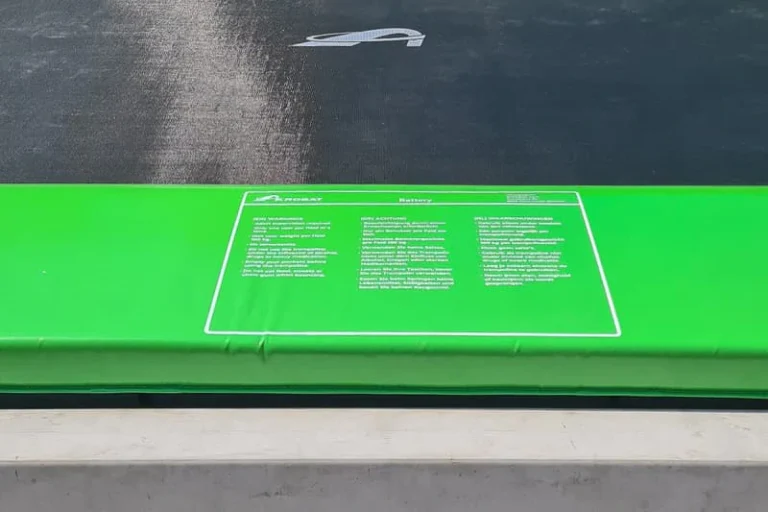 Akrobat Battery Flat - Afbeelding 1