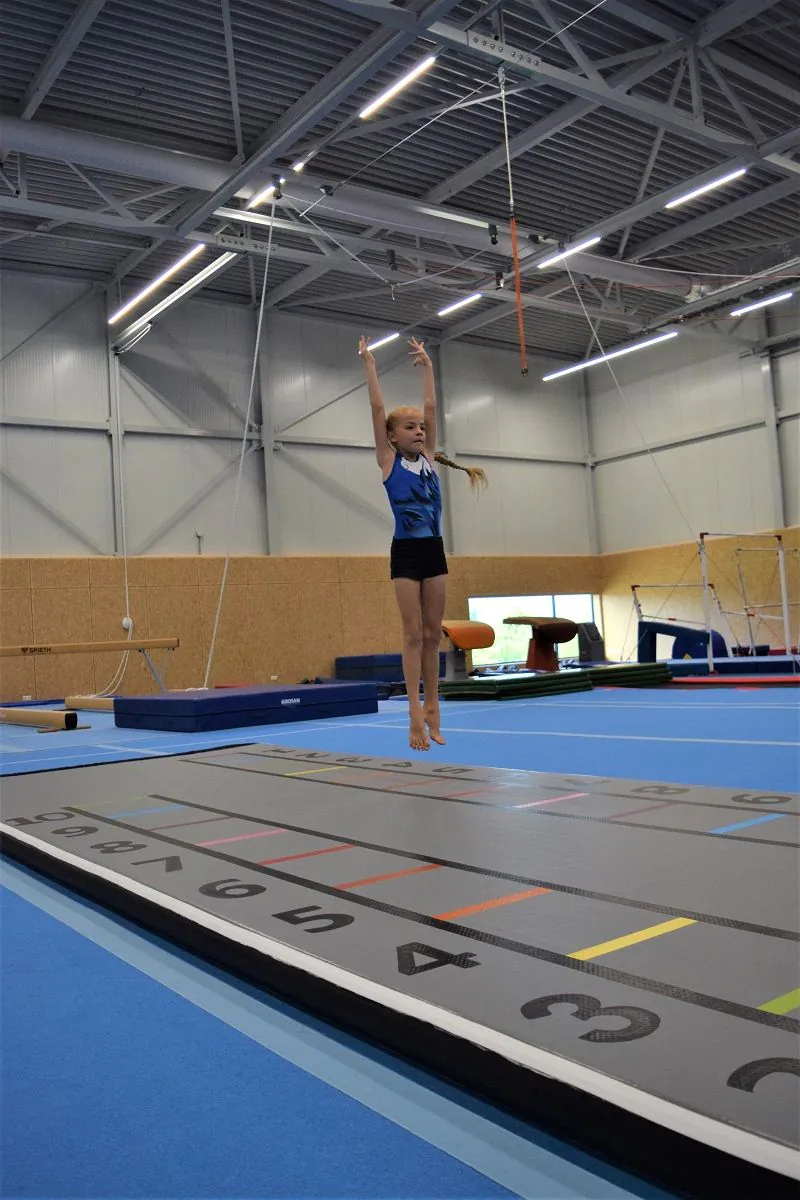 Airtrack | 6 x 2 m | Getallen en ladders - Afbeelding 1