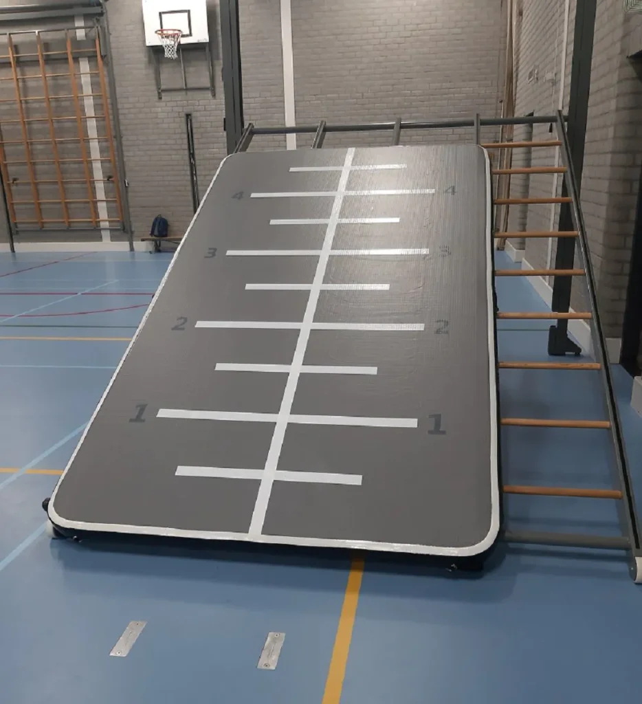 Wall Rack Airtrack - Afbeelding 1